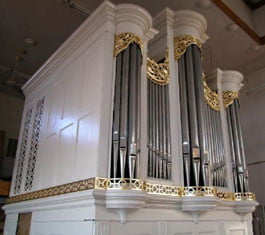 Tannenberg-Organ-in-Salem-2
